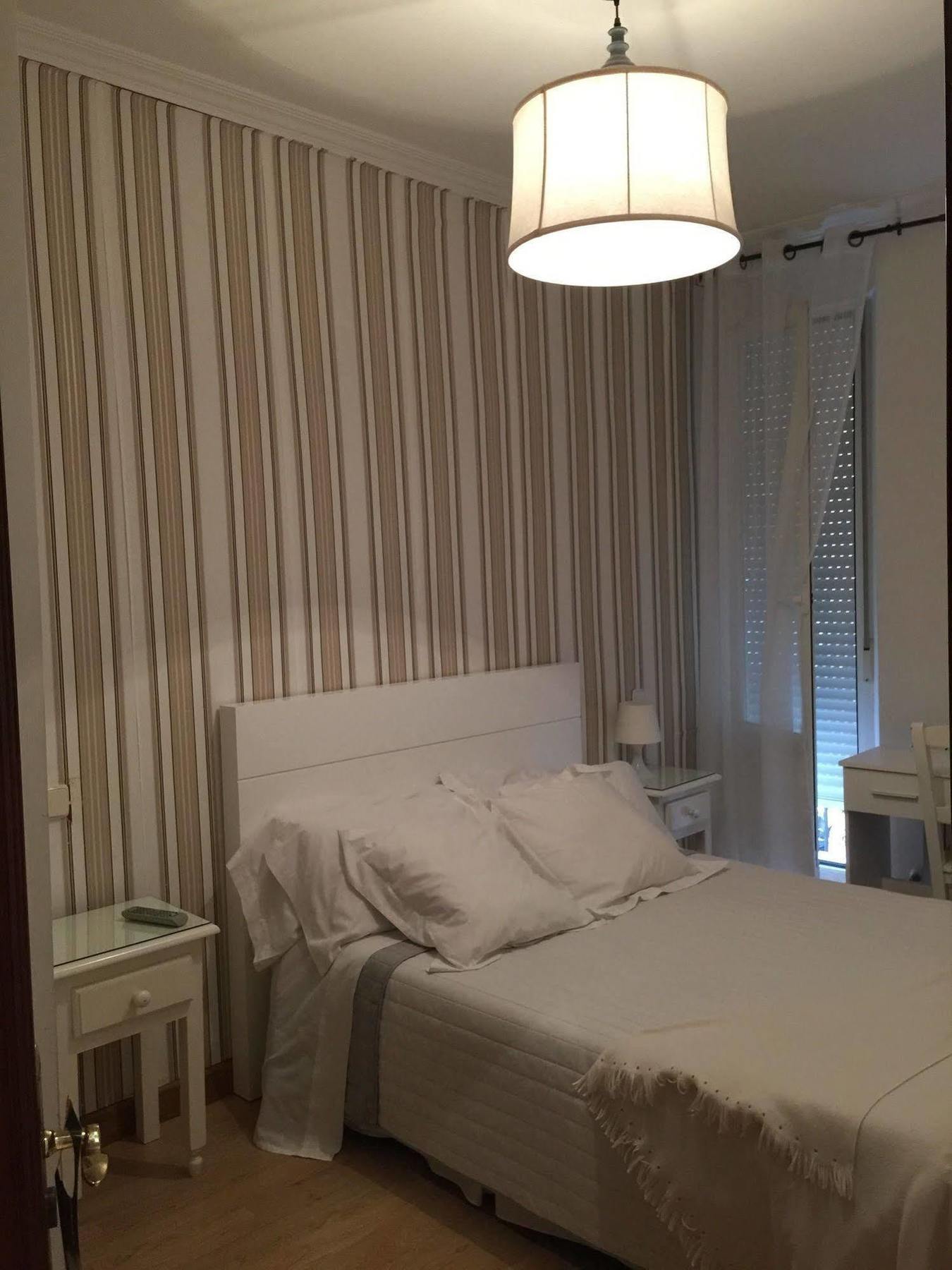 Hostal La Estrella Madrid Dış mekan fotoğraf
