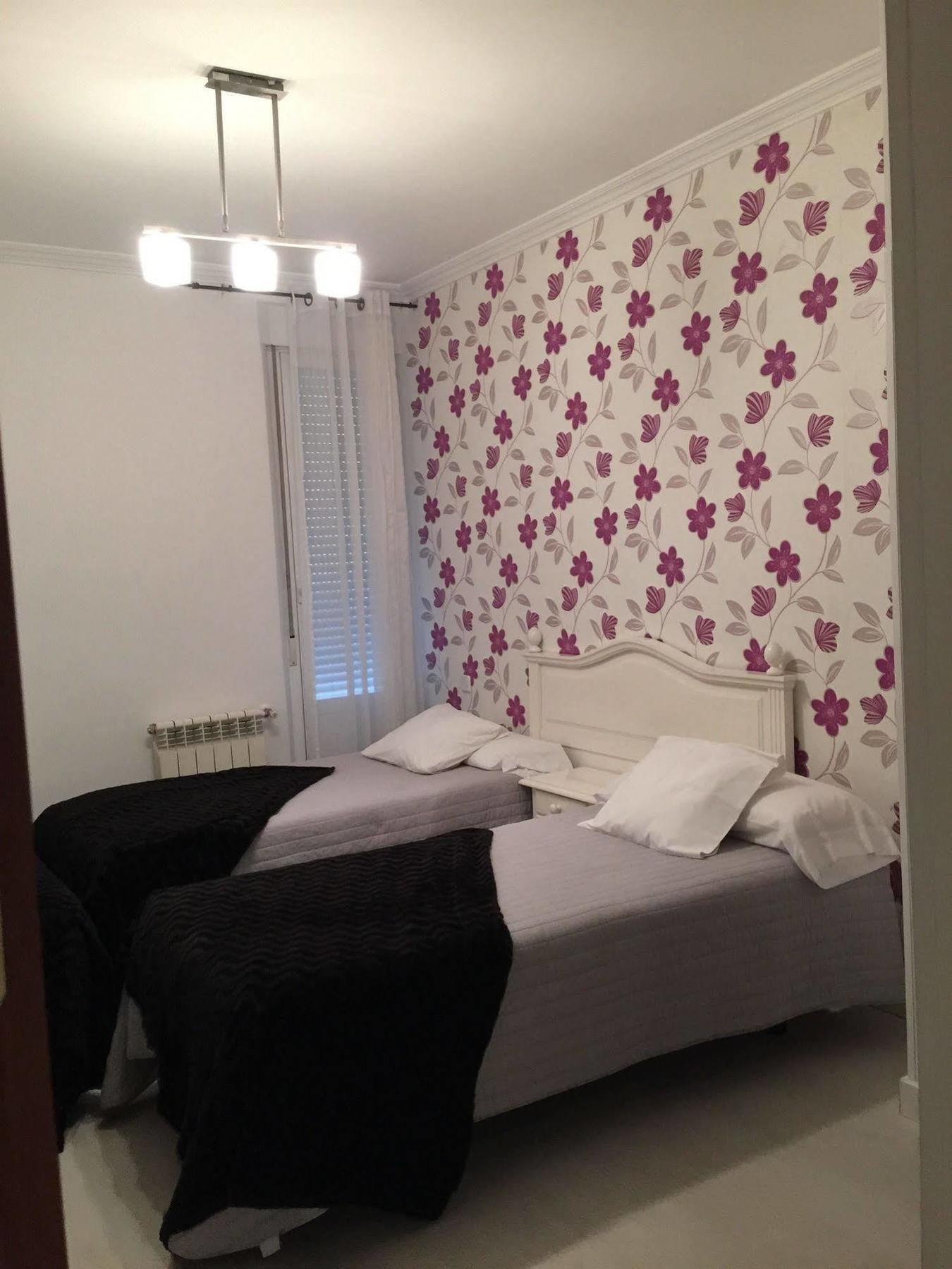 Hostal La Estrella Madrid Dış mekan fotoğraf